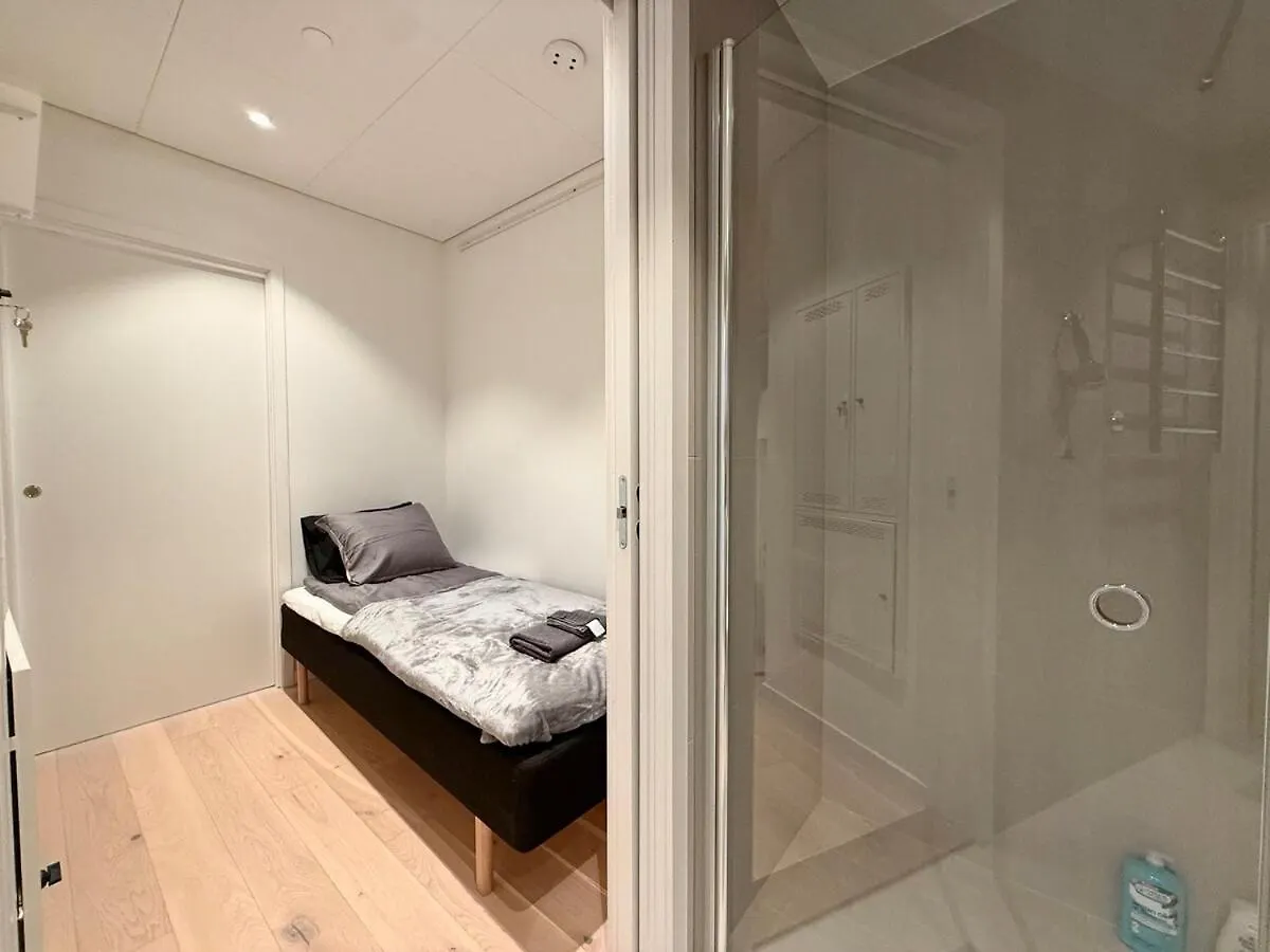 Luxury Apt - Karlatornet - 2Br - Spa - Gym - City Gothenburg Apartment