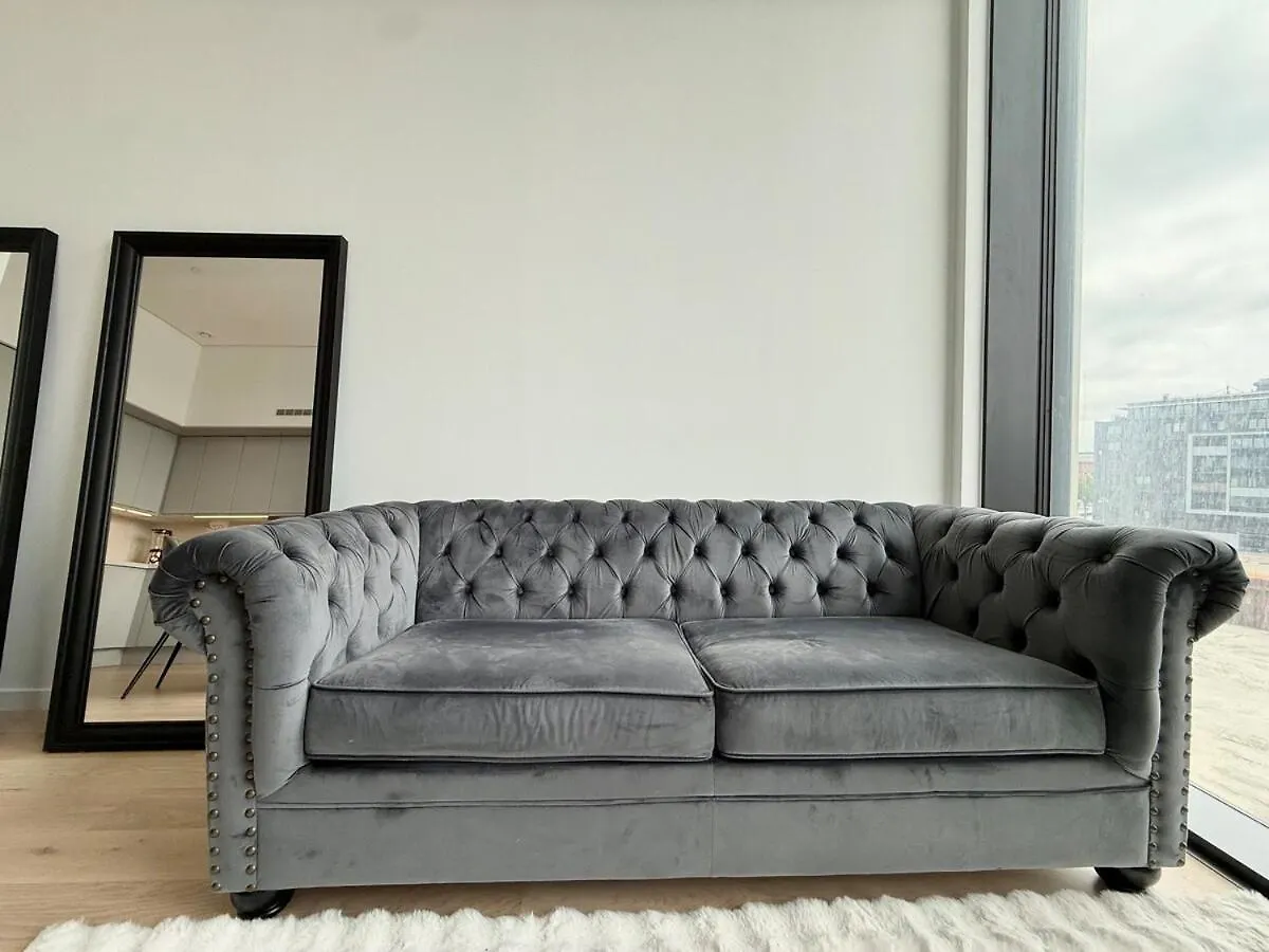 Luxury Apt - Karlatornet - 2Br - Spa - Gym - City Gothenburg 0*,  Sweden