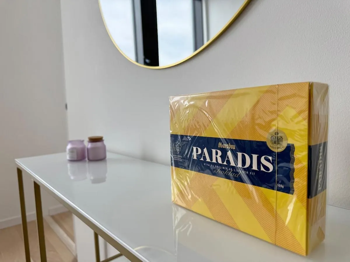 Luxury Apt - Karlatornet - 2Br - Spa - Gym - City Gothenburg 0*,  Sweden